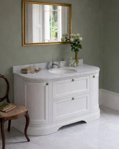 Badex AB Kommoder Med Handfat|Kommoder 100 - 130 Cm|Badrumskommod rundat Burlington - 134 cm vit/Carrara/låda