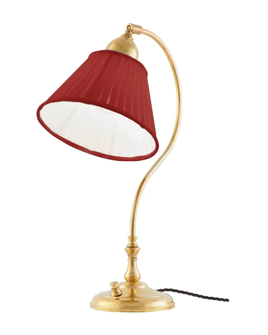 Karlskrona Lampfabrik Bordslampor|Bordslampor I Mässing|Bordslampa - Lagerlöf mässing, röd tygskärm