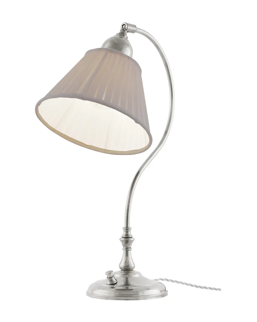 Karlskrona Lampfabrik Bordslampor|Bordslampa - Lagerlöf nickel, beige tygskärm