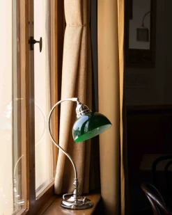 Karlskrona Lampfabrik Bordslampor|Bordslampa - Lagerlöf nickel, grön skärm