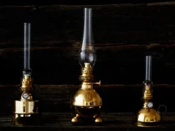 Karlskrona Lampfabrik Fotogenlampor - Bord|Juldekoration|Fotogenlampa - Flaggskär mässing