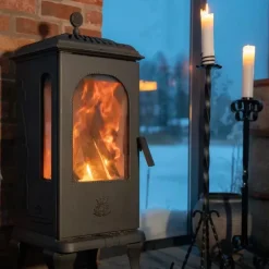 SCANDINAVISK SPISMILJÖ AB Gjutjärnskaminer|Inredning I Gjutjärn|Gjutjärnskamin - Kamin Westbo Victoria 100