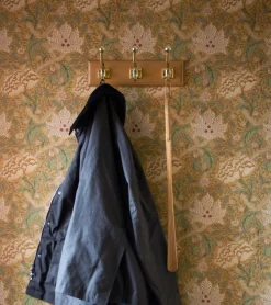 Eskilstuna Kulturbeslag AB Klädkrokar & Dubbelkrokar|Krokar|Klädkrok - Fehrlins 3228 mässing