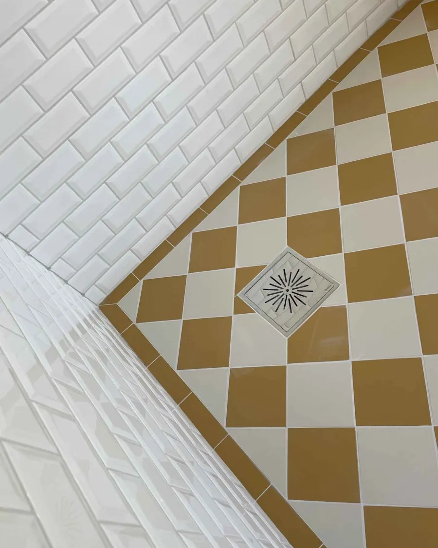 Winckelmans Schackrutigt Klinker|Klinker Hall|Klinker - Schackrutigt 15 x 15 cm ockragul/vit