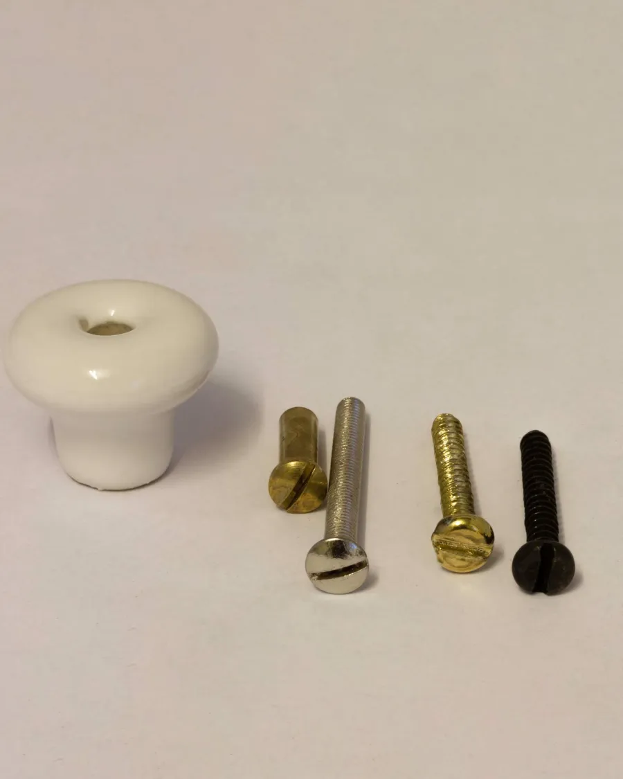 NEXA TECHNOLOGIES Knoppar I Porslin|Möbelbeslag|Knopp - Porslinsknopp liten 25x20 mm