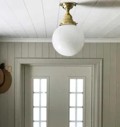 Karlskrona Lampfabrik Klotlampor - Tak|Taklampa - Byström 100 mässing, klotskärm
