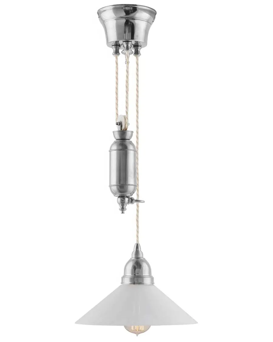 Karlskrona Lampfabrik Skomakarlampor Med Hiss|Skomakarlampor|Taklampa - Skomakarhiss nickel, vit skärm 25 cm