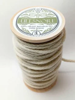 Grunne Produktion AB Ullsnöre|Tätningslist ull - 4 mm ullsnöre vit, 25m
