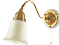Karlskrona Lampfabrik Vägglampor Med Glaskupa|Vägglampor I Mässing|Vägglampa - Runeberg mässing, benvit klocka