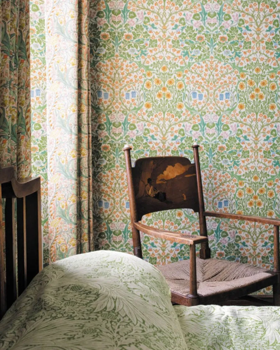Sanderson Design Group Brands Ltd Mönstrade Tapeter|Blommiga Tapeter|William Morris & Co. Tapet - Blackthorn spring
